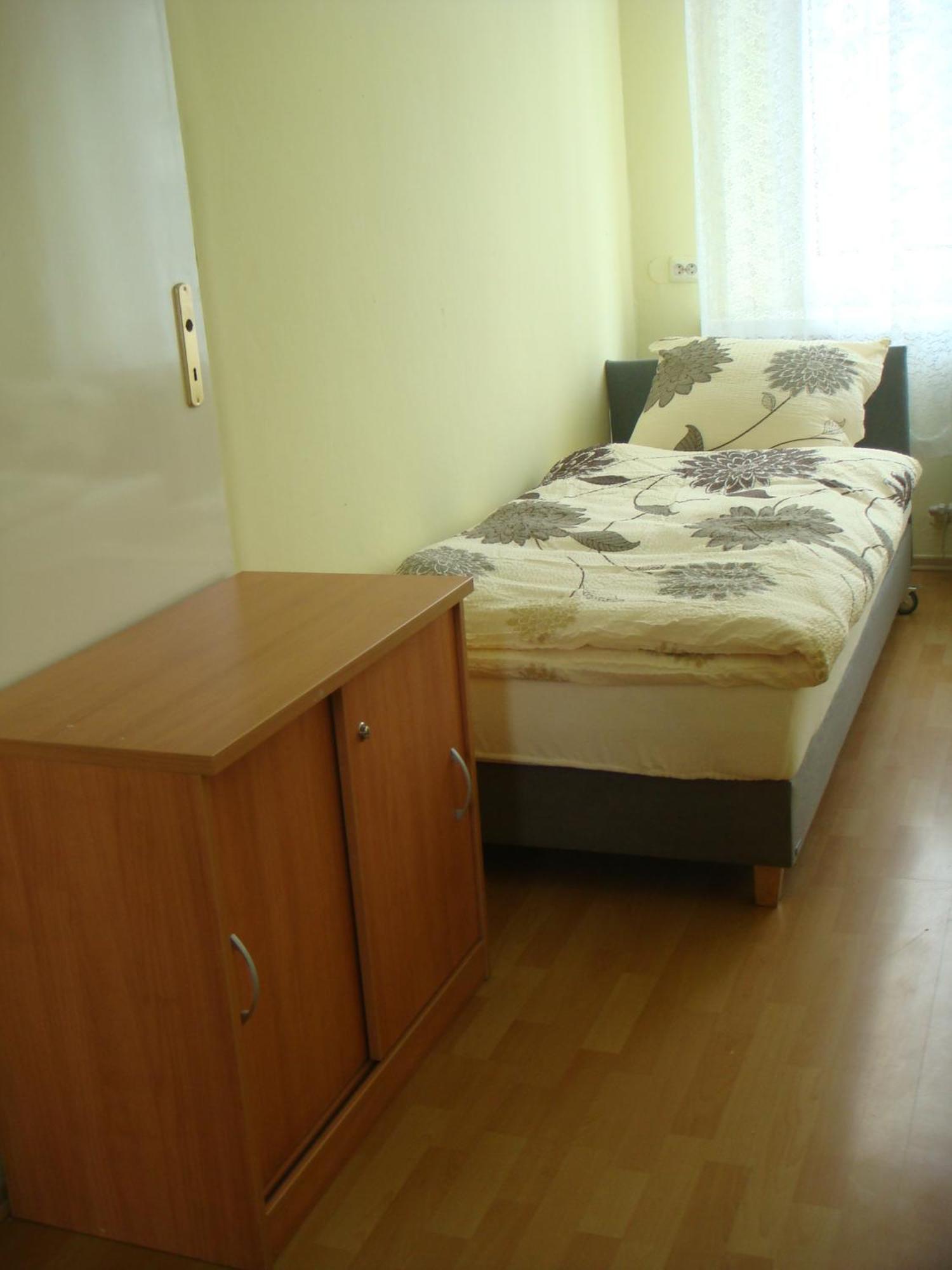 Hostel Omega Жешув Экстерьер фото