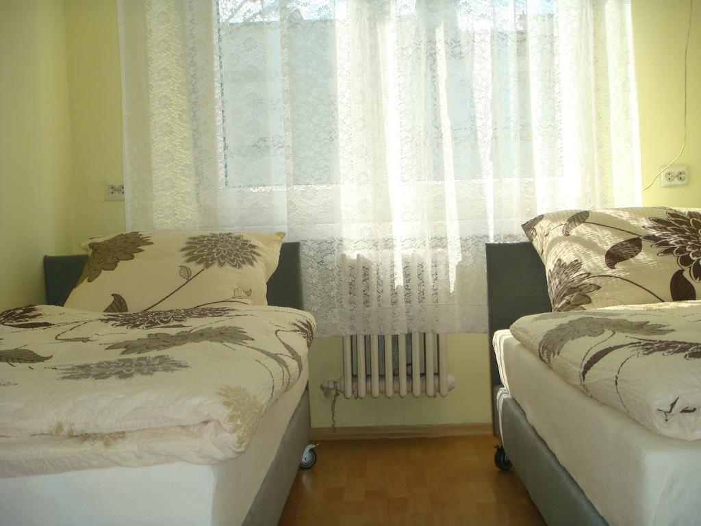 Hostel Omega Жешув Номер фото
